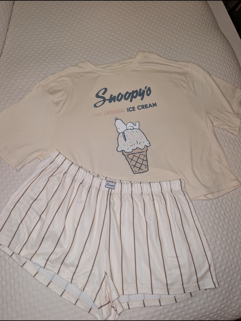 NWOT Snoopy's Ice Cream Pajama Set